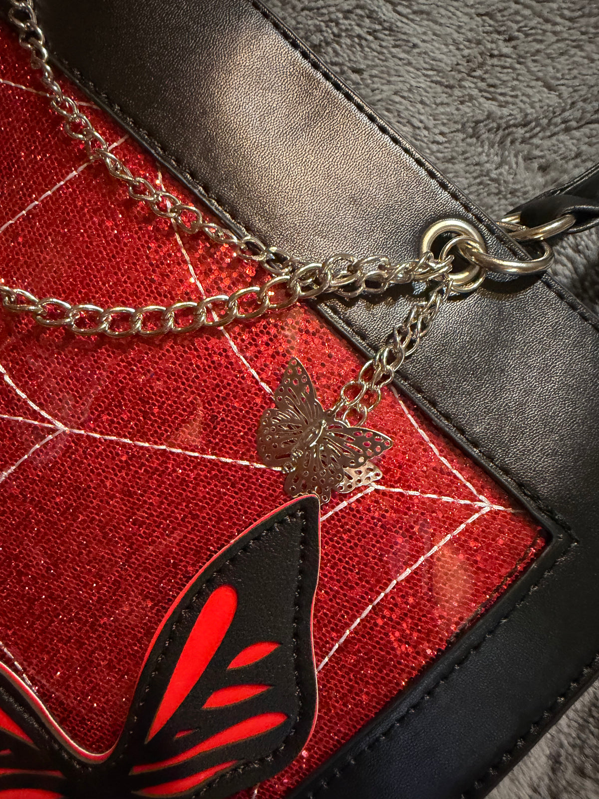 ❤️🖤 Crimson Web Butterfly Convertible Handbag 🦋✨